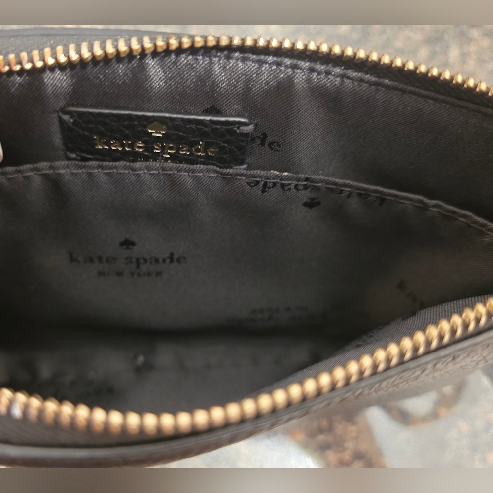 Kate Spade Black Leather Convertible Wrislet - Picture 6 of 14